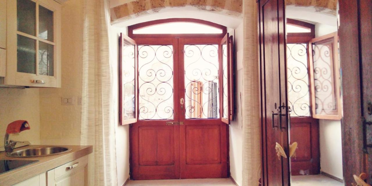 Joy'S Home บารี ภายนอก รูปภาพ